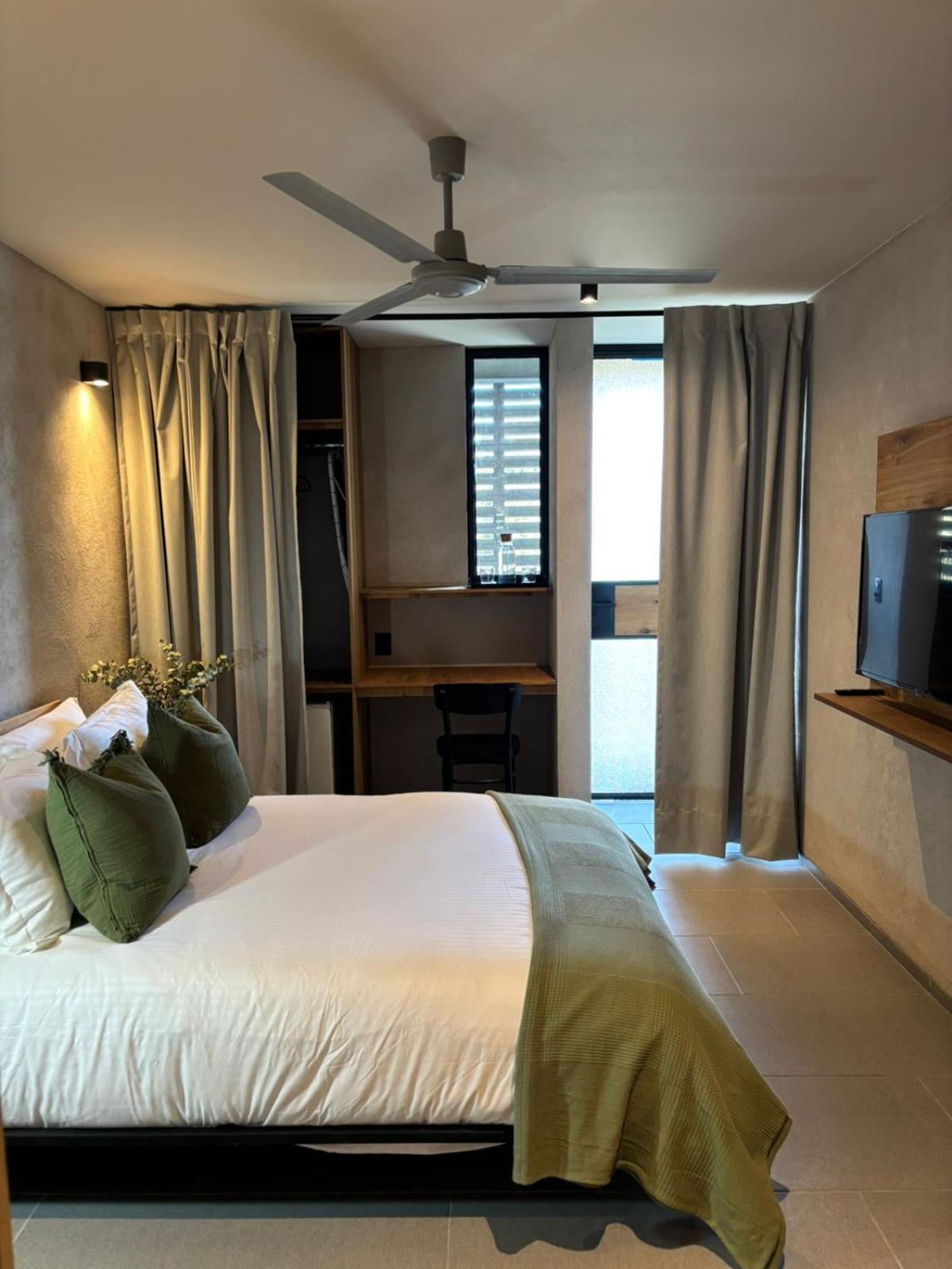 Departamentos Y Suites Indigo Querétaro Kültér fotó